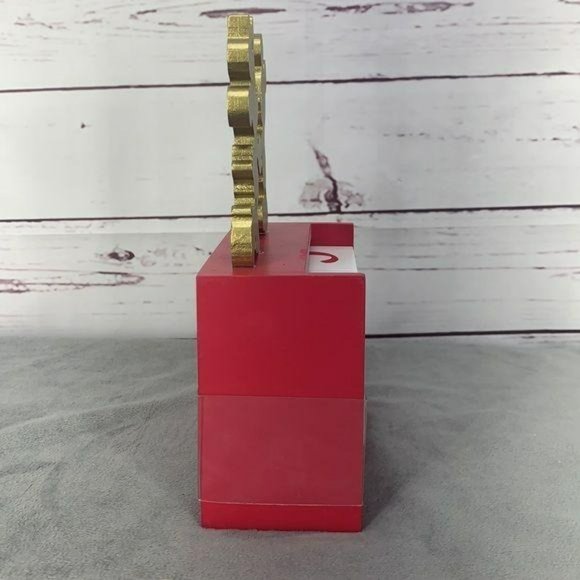 Disney‎ Mickey and Minnie Wood Block Calender - Picture 3 of 6